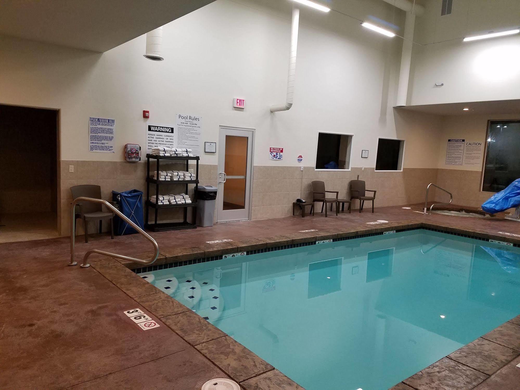 Comfort Inn & Suites Vernal - National Monument Area Buitenkant foto