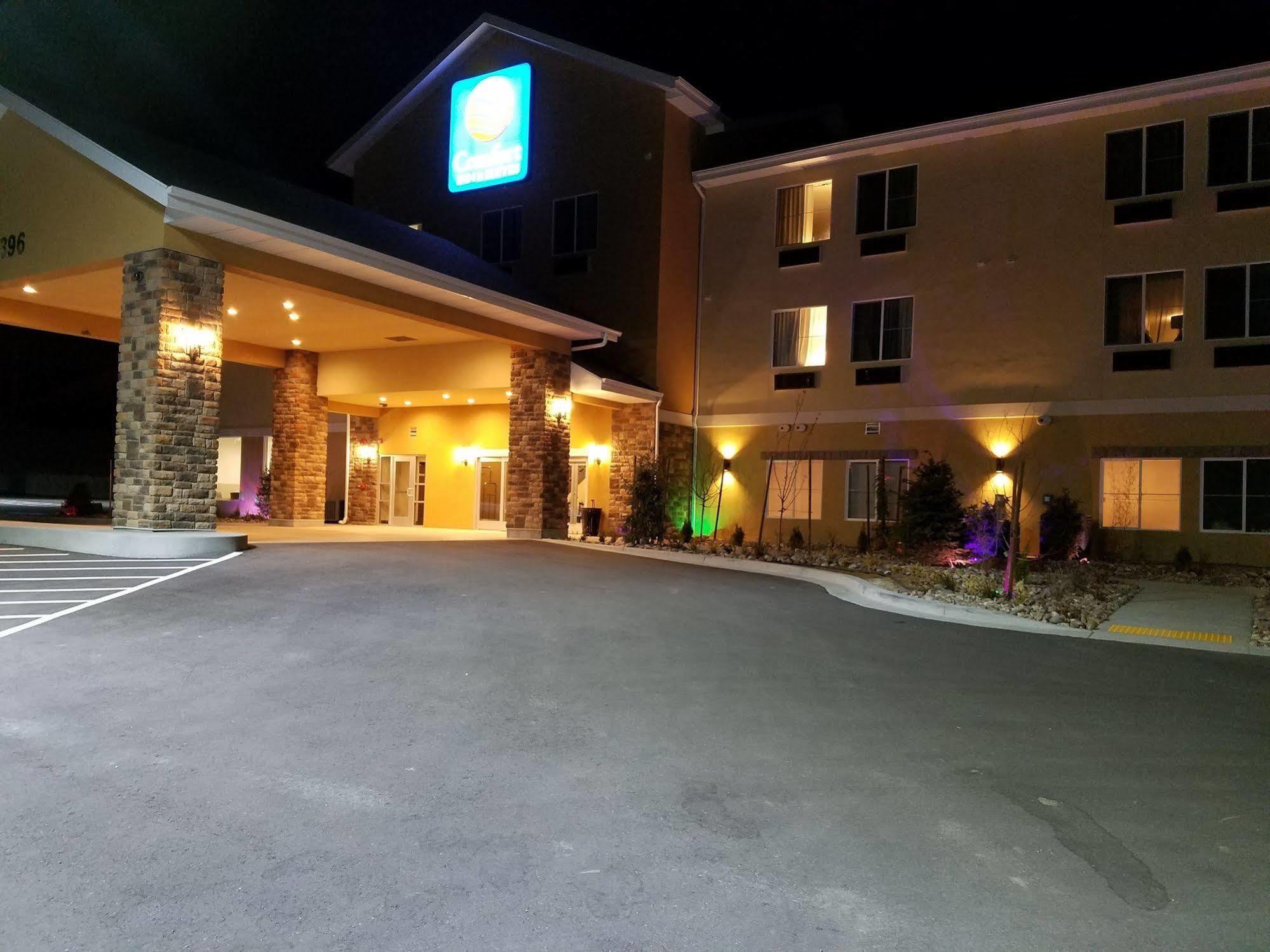 Comfort Inn & Suites Vernal - National Monument Area Buitenkant foto